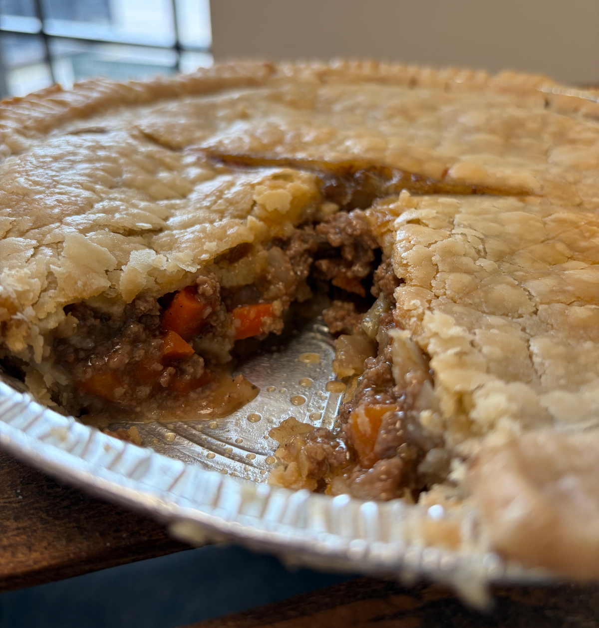 Mince Beef Pie 9" (ready to bake)